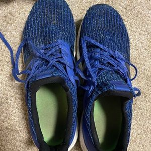 Men’s Adidas ultraboost shoes